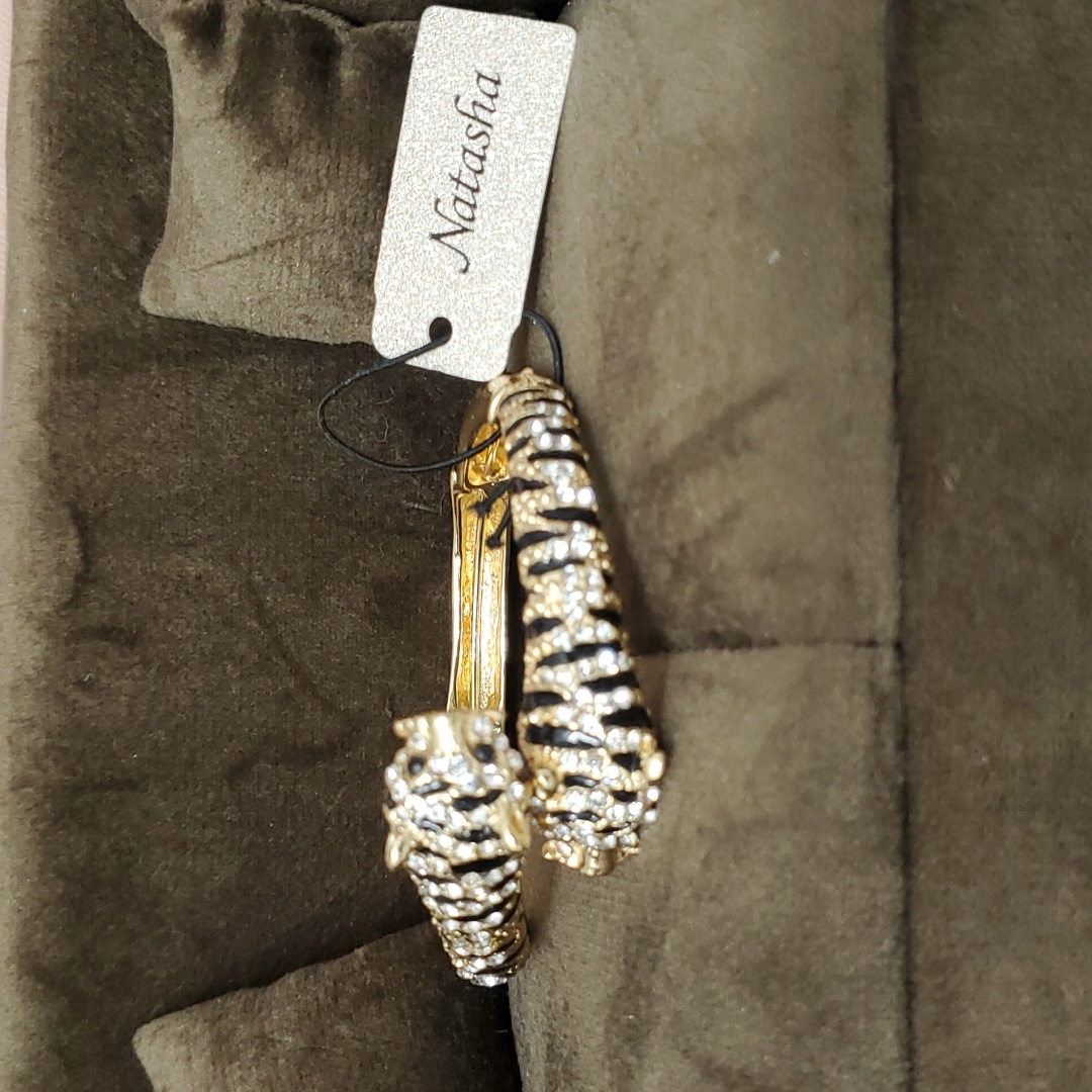 Natasha Tiger Bracelet 45$